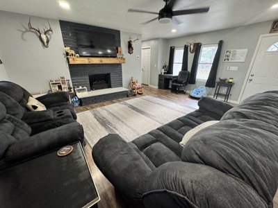 Home For Sale Butler, Missouri - image 21