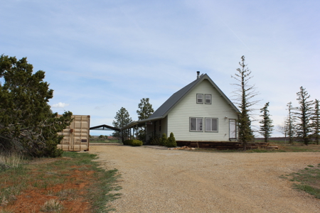 Beautiful Custom Home In Southwest Colorado! - image 33