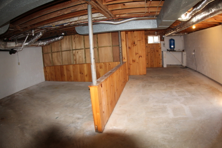 Ranch Style home located in Patrick County, Virginia - image 36