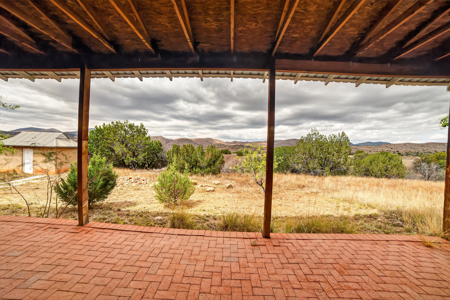 Multi-Home Property for Sale w/ Mountain Views in San Lorenzo, NM - image 8