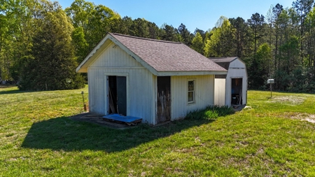 Your 7.62-Acre Country Escape Near Clarksville, VA! - image 6