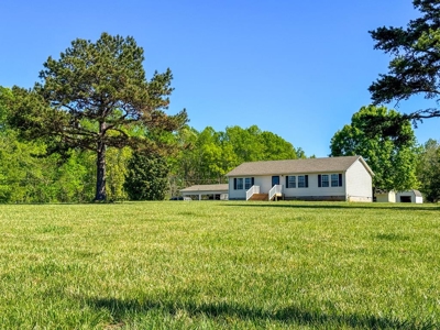 Your 7.62-Acre Country Escape Near Clarksville, VA! - image 1