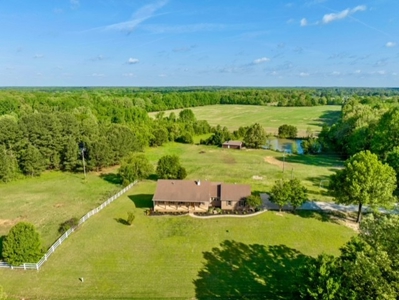 Country Home With Acreage & Barn in Jonesboro AR - image 30