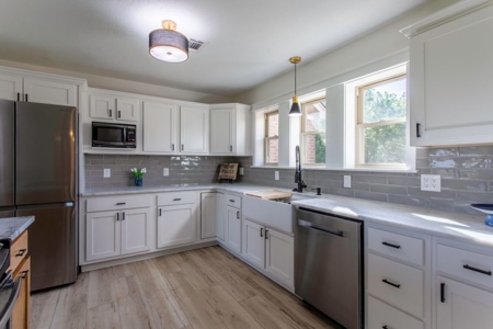 Country Home With Acreage & Barn in Jonesboro AR - image 3