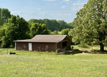 Country Home With Acreage & Barn in Jonesboro AR - image 35