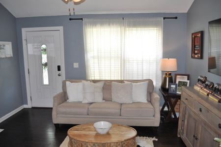 Charming Home for Sale in Platte City | Spacious Living - image 4