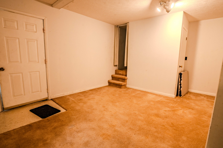 3 Bed/ 2 Bath Home with Apartment | Income Producing Property - image 32