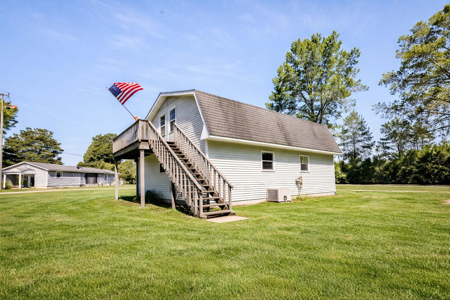 3 Bed/ 2 Bath Home with Apartment | Income Producing Property - image 41