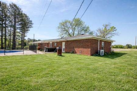 3 Bed/ 2 Bath Home with Apartment | Income Producing Property - image 47