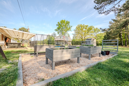 3 Bed/ 2 Bath Home with Apartment | Income Producing Property - image 49