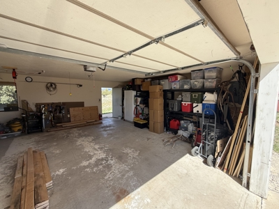 Gorgeous Home located in Fort Heron Preserve with fishing rights - image 12