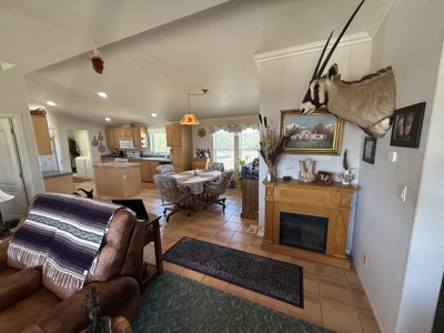 Gorgeous Home located in Fort Heron Preserve with fishing rights - image 16