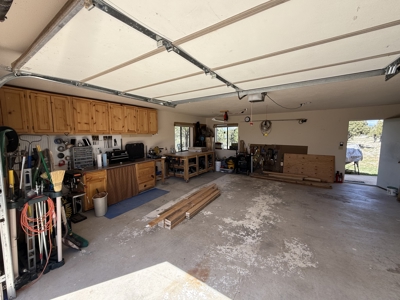 Gorgeous Home located in Fort Heron Preserve with fishing rights - image 11