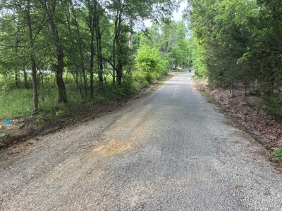 Land with RV parking and shop building - image 12