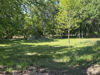 Land with RV parking and shop building - image 14