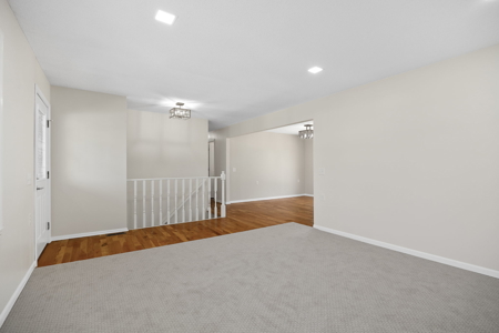 4 Bed 3 Bath in Country Club Addition! - image 9