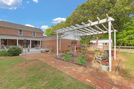 Two Homes, One Property | Multi-Generational Living + Income Opp. - image 8