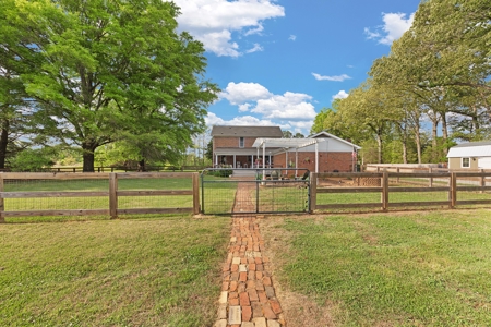 Two Homes, One Property | Multi-Generational Living + Income Opp. - image 6