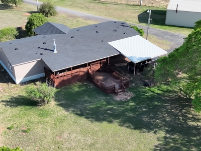 Foss Lake Property Double-Wide on 5 Acres & Shop - image 1