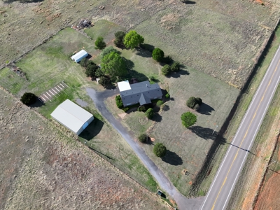 Foss Lake Property Double-Wide on 5 Acres & Shop - image 12
