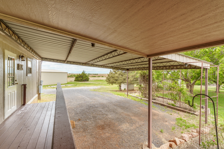 Foss Lake Property Double-Wide on 5 Acres & Shop - image 46