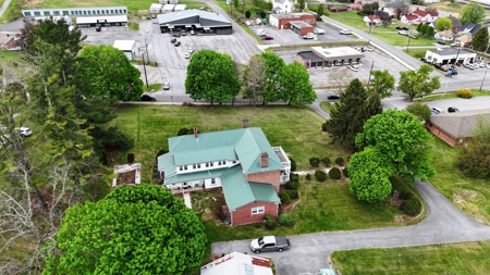 Historic Greek Revival Farmhouse circa 1850 Rural Retreat, VA - image 17
