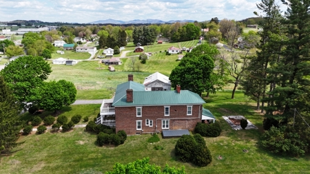 Historic Greek Revival Farmhouse circa 1850 Rural Retreat, VA - image 15