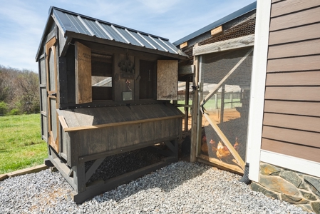 Custom Country Home and Land for Sale in Floyd, VA - image 45