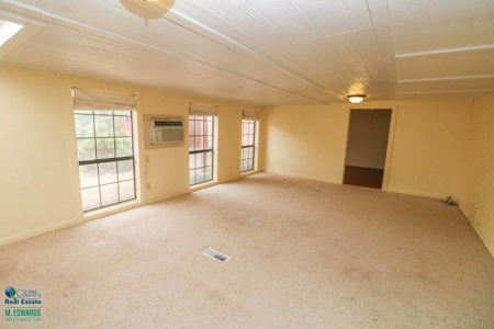 ~Littlefield~3/2/2 With A Shop!! Lots Of Storage! - image 14