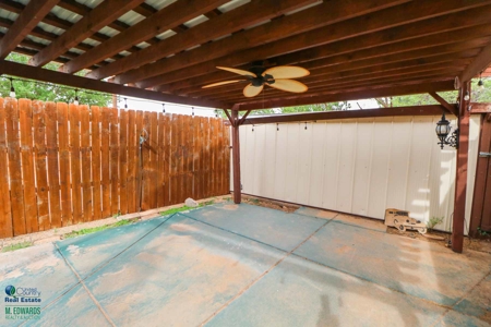 ~Littlefield~3/2/2 With A Shop!! Lots Of Storage! - image 23