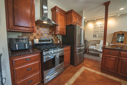 Country Property for Sale in Floyd County, VA - image 11