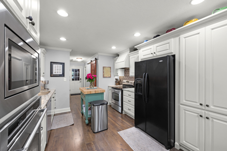 Brick Country Home for Sale on 2 Acres in Milan, TN - image 8