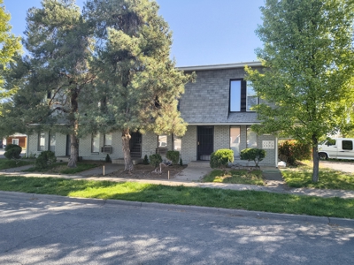 Updated Fourplex in Yakima, WA - image 1