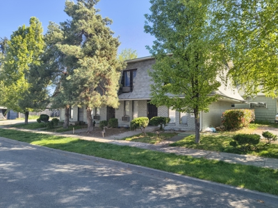 Updated Fourplex in Yakima, WA - image 2