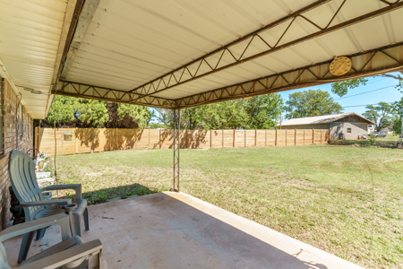 Butler, OK Home  Detached Shop & Private Well on Large Corner Lot - image 10