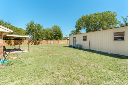 Butler, OK Home  Detached Shop & Private Well on Large Corner Lot - image 14