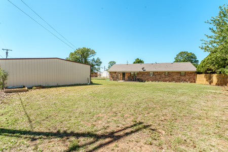 Butler, OK Home  Detached Shop & Private Well on Large Corner Lot - image 12