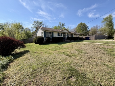 4 Bedroom Ranch Home for Sale in Salem, Missouri - image 3