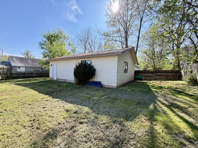 4 Bedroom Ranch Home for Sale in Salem, Missouri - image 28