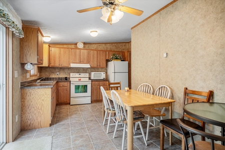 SW Wisconsin Country Home, 30.53 Wooded Acres (Driftless Region) - image 19