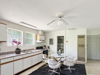 𝐒𝐮𝐰𝐚𝐧𝐧𝐞𝐞 𝐑𝐢𝐯𝐞𝐫 Home on 8 Acres in Jasper, FL - image 34