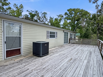 𝐒𝐮𝐰𝐚𝐧𝐧𝐞𝐞 𝐑𝐢𝐯𝐞𝐫 Home on 8 Acres in Jasper, FL - image 27