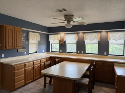 Large Home on 3.34 Acres in Quitman School District - image 9