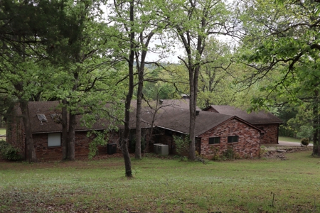 Large Home on 3.34 Acres in Quitman School District - image 39