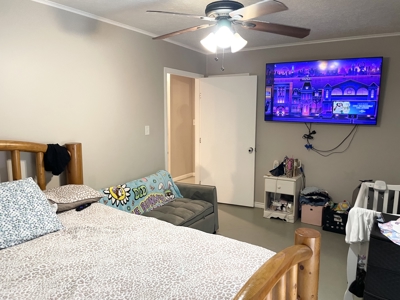 Charming home on a large lot located on an established street - image 14