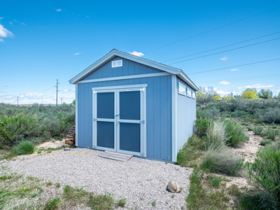 On grid solar home on acreage with privacy yet close to town - image 33