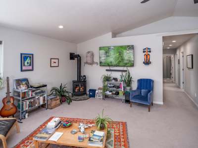 On grid solar home on acreage with privacy yet close to town - image 7