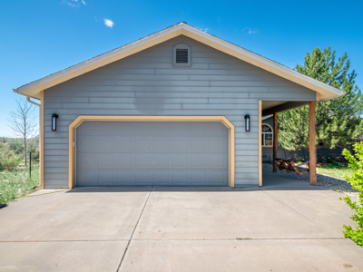 On grid solar home on acreage with privacy yet close to town - image 22