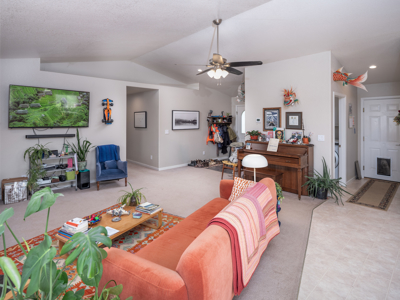 On grid solar home on acreage with privacy yet close to town - image 6