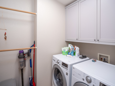 On grid solar home on acreage with privacy yet close to town - image 13